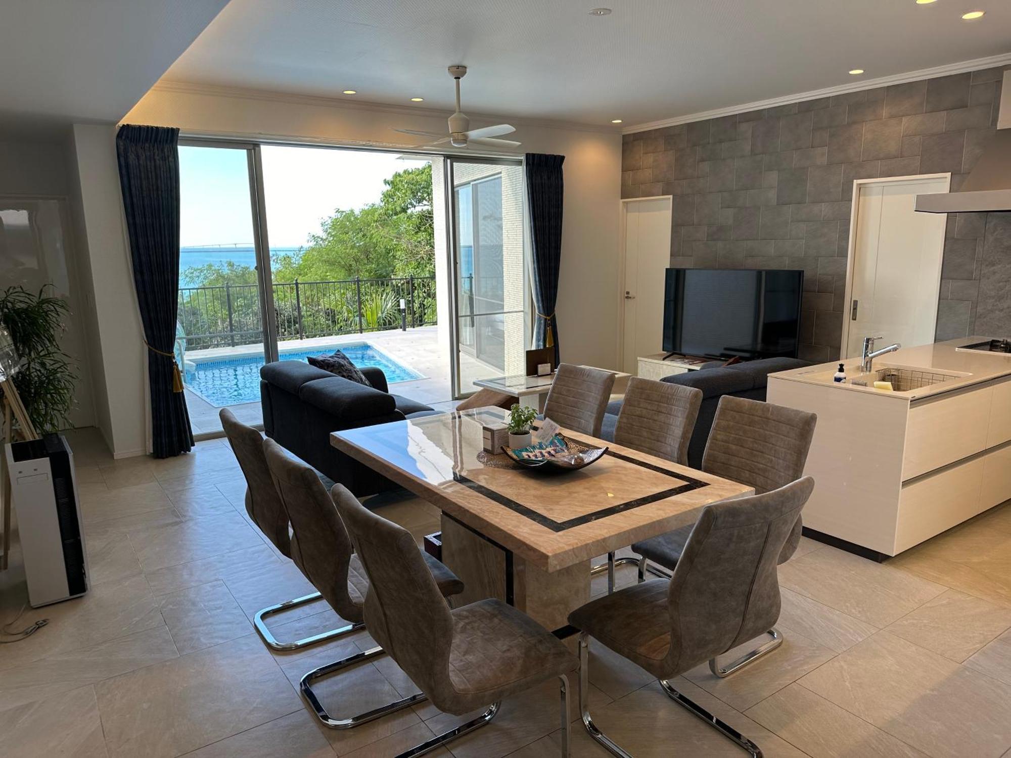 Villa -villa Rikyu- 離宮 Miyakojima (Okinawa)